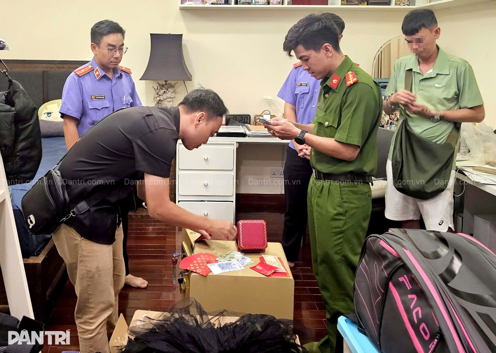 Tội danh diễn viên Trương Ngọc Ánh bị khởi tố có mức án đến 20 năm tù - 2 Tội danh diễn viên Trương Ngọc Ánh bị khởi tố có mức án đến 20 năm tù - 2