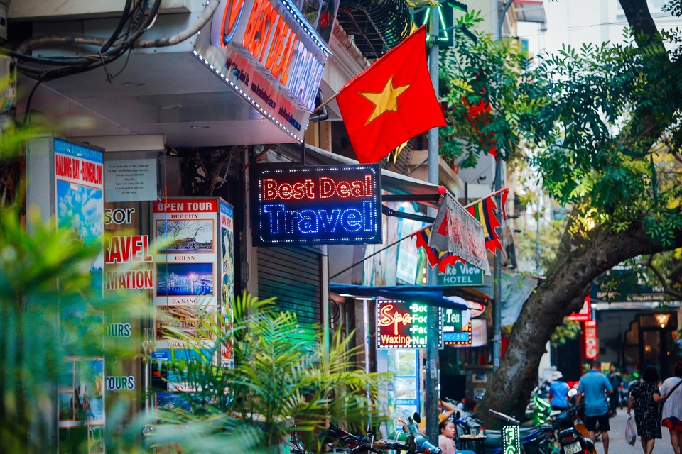 Những con phố nào ở Hà Nội có giá đất đắt ngang ngửa Tokyo, New York? - 4 Những con phố nào ở Hà Nội có giá đất đắt ngang ngửa Tokyo, New York? - 4