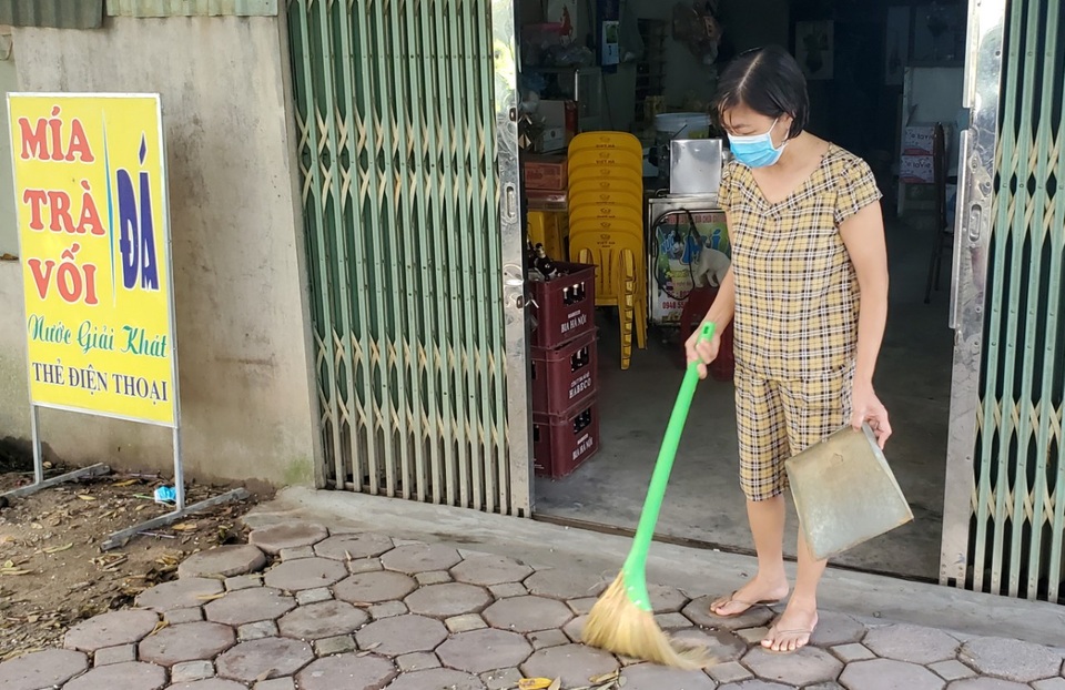 Hà Nội: Lao động tự do gặp khó nhưng đồng thuận dừng việc để chống dịch - 2 Hà Nội: Lao động tự do gặp khó nhưng đồng thuận dừng việc để chống dịch - 2