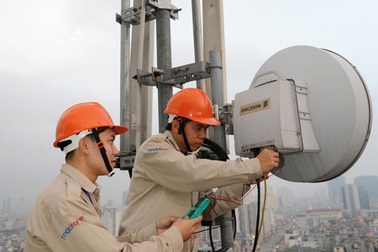 Thấp thỏm lo nghẽn mạng ngày Tết 