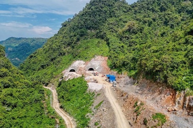 Đếm ngược 525 ngày thông tuyến cao tốc Đồng Đăng - Trà Lĩnh