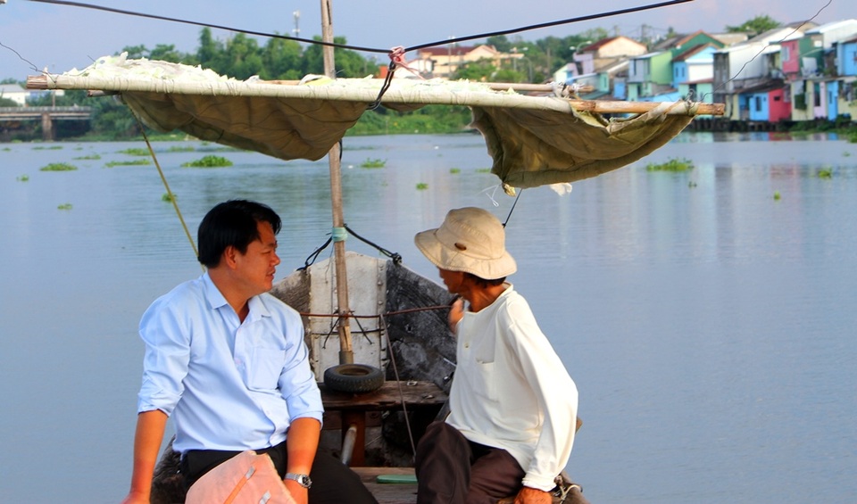Đi thuyền trên sông ngắm phố cổ Bao Vinh đầy màu sắc - 21 Đi thuyền trên sông ngắm phố cổ Bao Vinh đầy màu sắc - 21