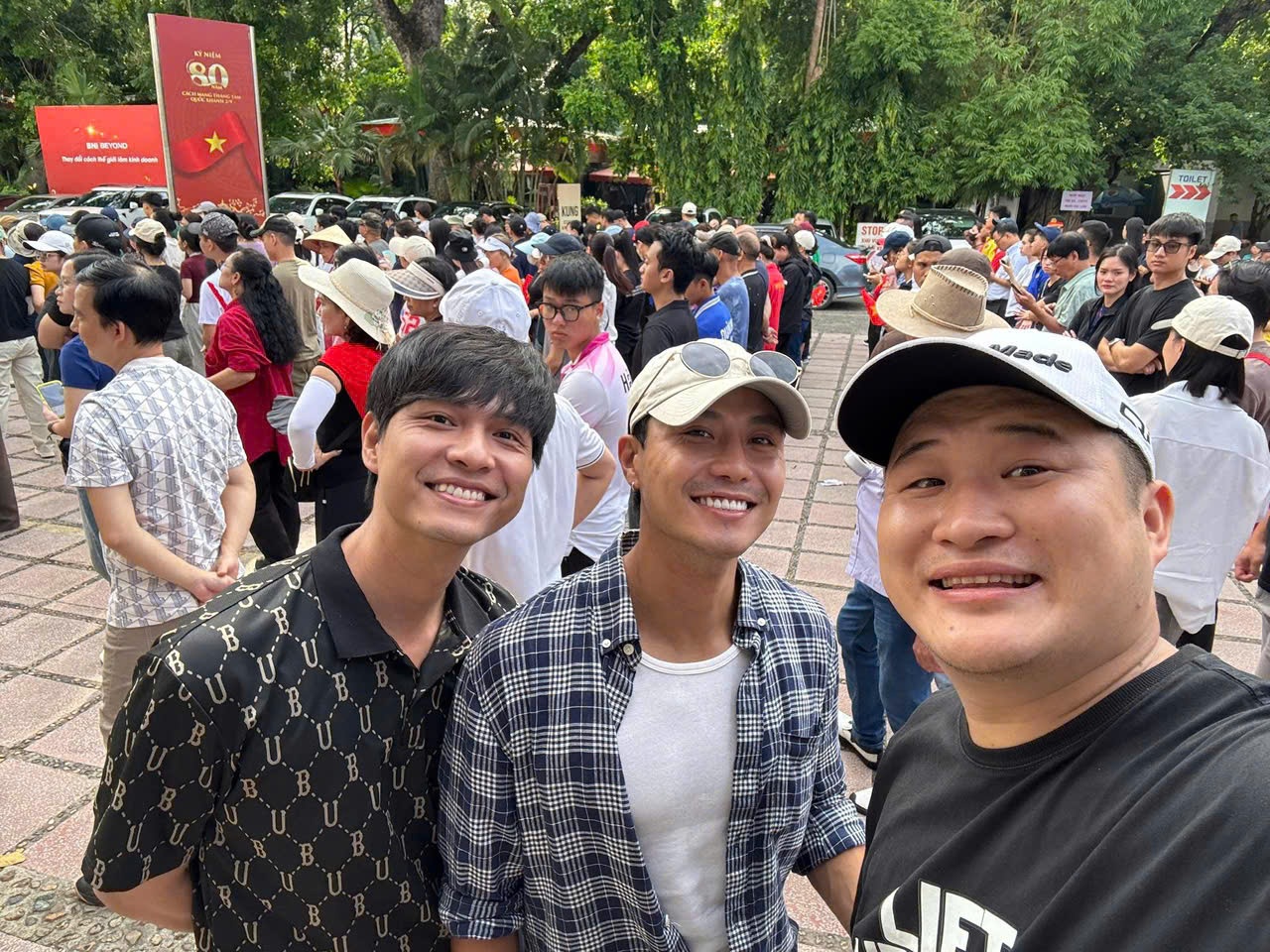 Thu Quỳnh, Lương Thu Trang cùng dàn sao gấp rút tập diễu binh, diễu hành - 8