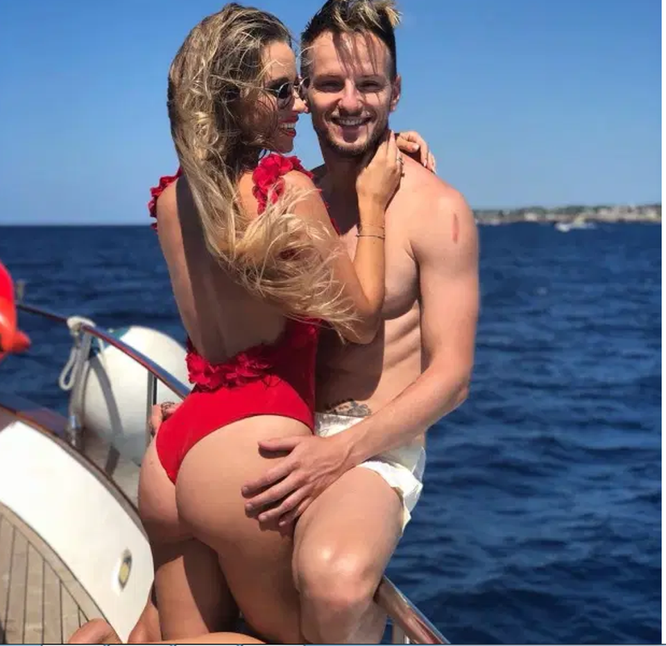 Ngắm cô vợ xinh đẹp hút hồn của Ivan Rakitic - 1 Ngắm cô vợ xinh đẹp hút hồn của Ivan Rakitic - 1