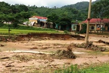 Học sinh “rốn lũ” Hòa Bình đã đi học trở lại