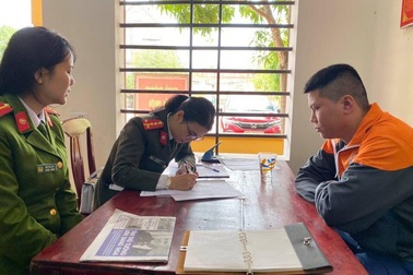 Bị phạt 10 triệu đồng vì tung tin "corona về Hà Tĩnh, toang rồi"