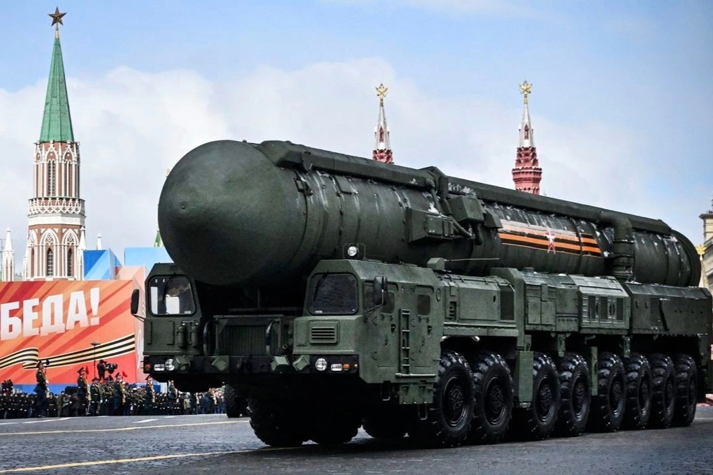 Mỹ muốn bàn với Nga, Trung Quốc về cắt giảm vũ khí hạt nhân - 1 Mỹ muốn bàn với Nga, Trung Quốc về cắt giảm vũ khí hạt nhân - 1