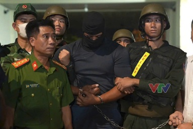 2 nghi phạm nổ súng giết người tại TPHCM khai làm theo lệnh từ nước ngoài