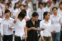 Nói “không” với sinh viên tại chức là không công bằng