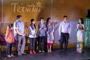 Cộng đồng thanh niên, sinh viên Việt đón “Tết về nhà” tại California