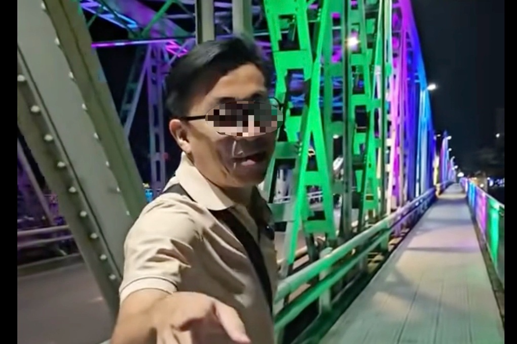 TikToker phân biệt, nói xấu phụ nữ Huế và Quảng Trị gây phẫn nộ - 1 TikToker phân biệt, nói xấu phụ nữ Huế và Quảng Trị gây phẫn nộ - 1