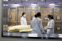 Dịch vụ tang lễ "lên ngôi" giữa làn sóng sa thải, người trẻ đổ xô xin việc