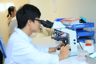 Điều trị hiếm muộn chất lượng quốc tế ngay tại Việt Nam: Tại sao không?