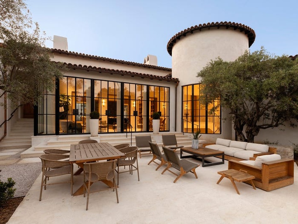 Bên trong căn biệt thự xa hoa hơn 43 triệu USD của cựu CEO Uber - 16 Bên trong căn biệt thự xa hoa hơn 43 triệu USD của cựu CEO Uber - 16