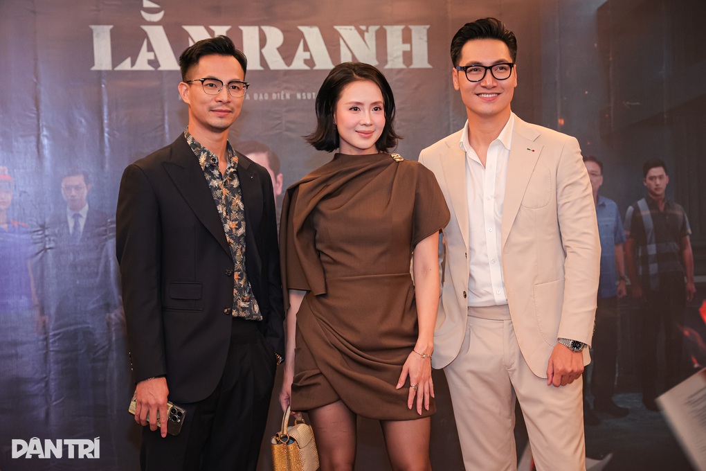 Hồng Diễm - Mạnh Trường tái hợp sau 8 năm trong phim mới của VTV - 2 Hồng Diễm - Mạnh Trường tái hợp sau 8 năm trong phim mới của VTV - 2