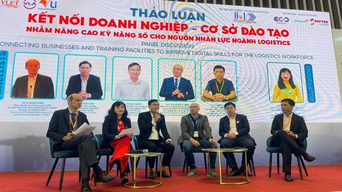 LIRC tham gia và đóng góp ý kiến tại Diễn đàn Diễn đàn đào tạo nguồn nhân lực Logistics Việt Nam lần thứ III