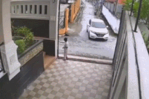 Clip tai nạn đáng sợ từ tình huống đời thường khiến dân mạng phải giật mình