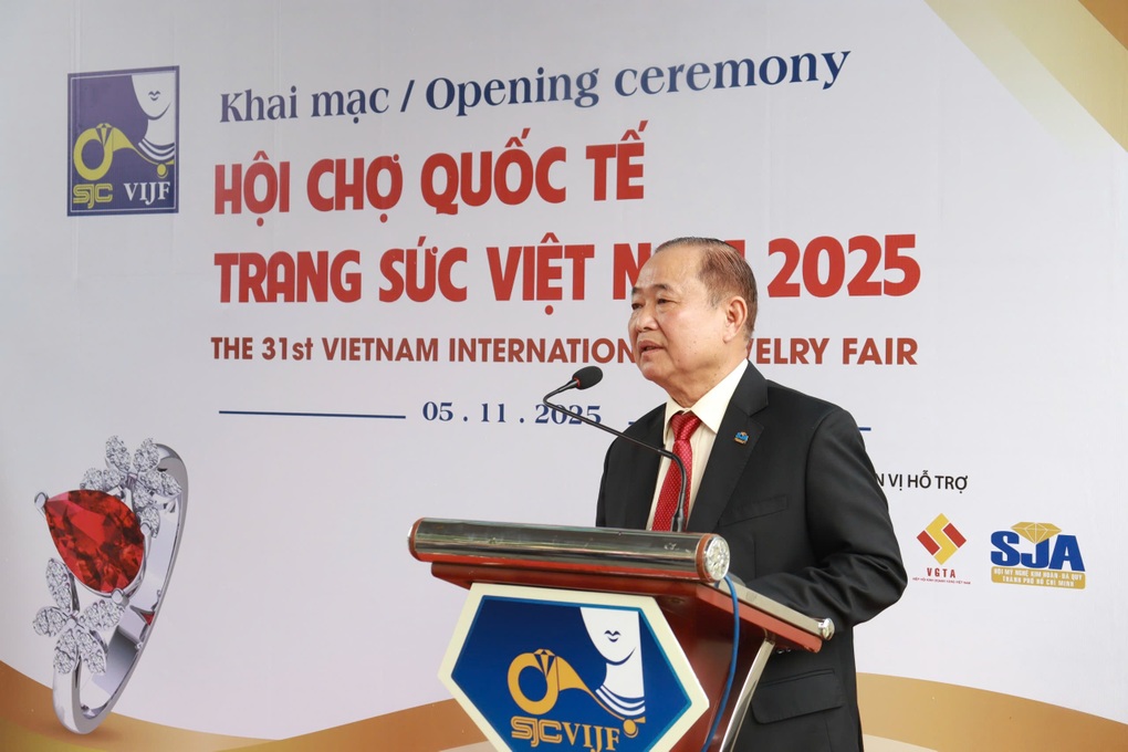 Ngành trang sức đá quý “khát” nhân lực chất lượng cao - 1