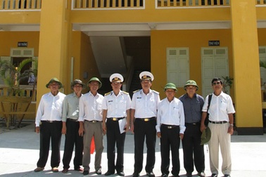 Tuyển 12 công chức ra làm việc ở huyện đảo Trường Sa