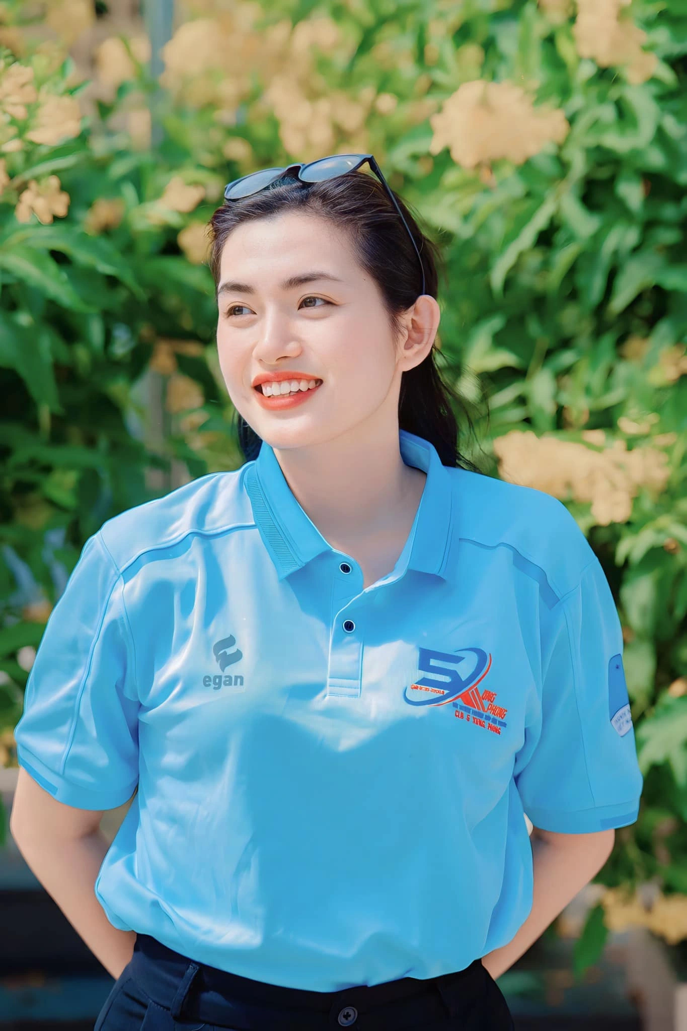 Những nhan sắc xinh đẹp gây sốt trong các buổi diễu binh, diễu hành ở TPHCM - 11 Những nhan sắc xinh đẹp gây sốt trong các buổi diễu binh, diễu hành ở TPHCM - 11