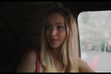 Jennifer Lawrence gây tranh cãi với vai diễn trong "No Hard Feelings"