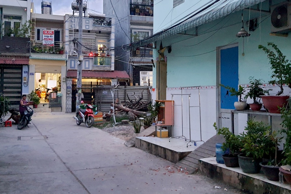 Đâm đàn em trọng thương rồi bỏ về ngủ, sáng hôm sau mới hay tin tử vong - 1 Đâm đàn em trọng thương rồi bỏ về ngủ, sáng hôm sau mới hay tin tử vong - 1