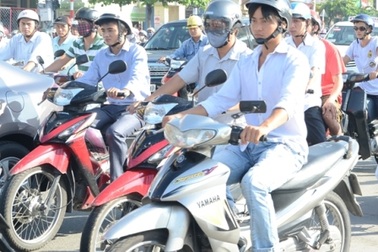 Tây Ninh thu phí đường bộ xe mô tô từ tháng 10/2013