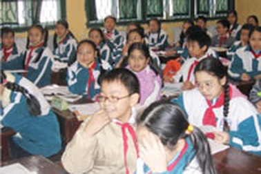 Chuyện tết tóc của nữ sinh trường THCS Phan Chu Trinh 