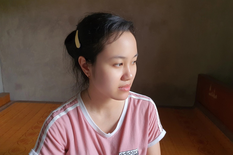 Nhói lòng cảnh bé gái 1 tuổi người mềm oặt, ngày lên cơn co giật mấy lần - 5 Nhói lòng cảnh bé gái 1 tuổi người mềm oặt, ngày lên cơn co giật mấy lần - 5