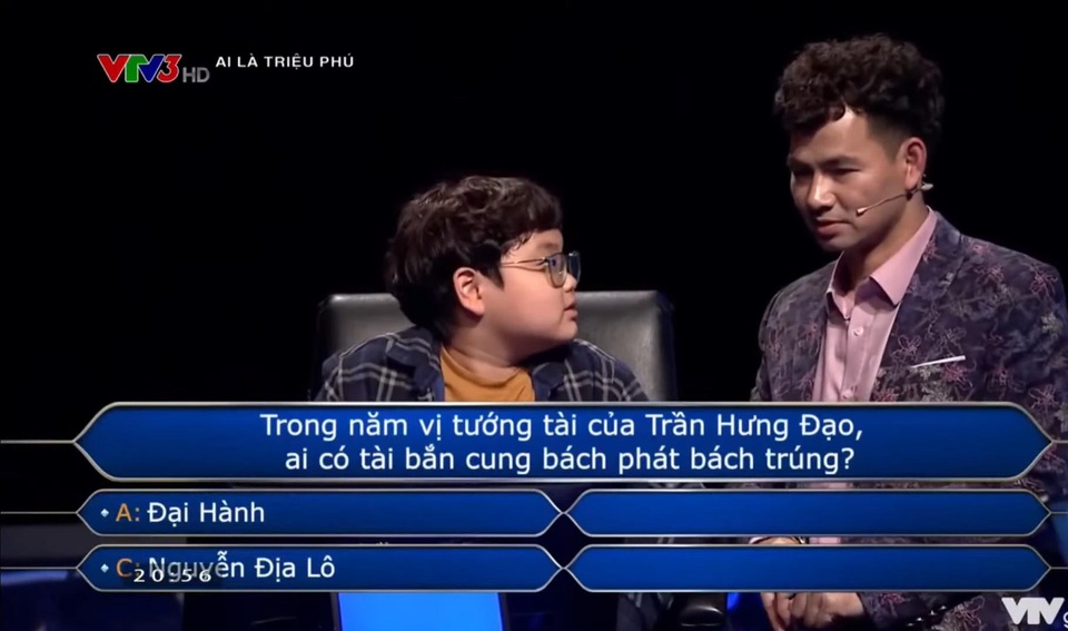 Xuân Bắc tiếc nuối khi vuột mất tấm séc 60 triệu đồng ở Ai là triệu phú - 3 Xuân Bắc tiếc nuối khi vuột mất tấm séc 60 triệu đồng ở Ai là triệu phú - 3