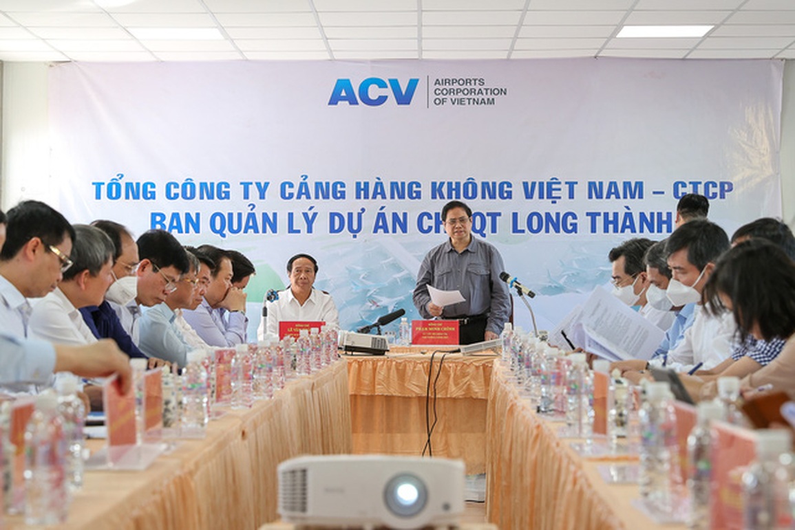 Thủ tướng không hài lòng về tiến độ sân bay Long Thành - 1 Thủ tướng không hài lòng về tiến độ sân bay Long Thành - 1