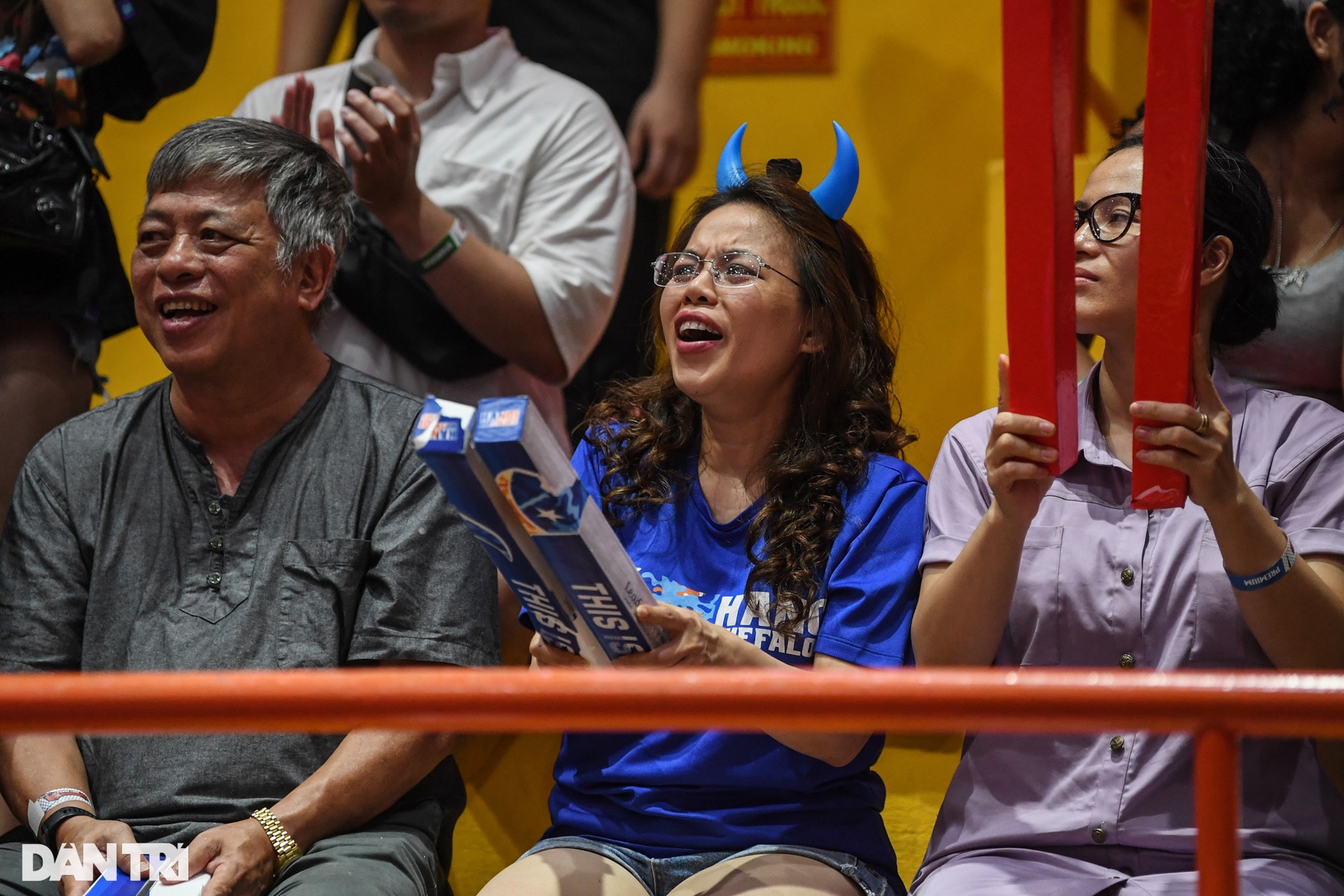 Những bóng hồng thổi bùng sức nóng trận derby Thủ đô - 11 Những bóng hồng thổi bùng sức nóng trận derby Thủ đô - 11