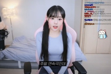 Hiện tượng mạng nổi tiếng Hàn Quốc tự vẫn ở tuổi 27