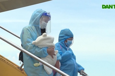 Quảng Bình đón bà bầu và trẻ em về quê tránh dịch