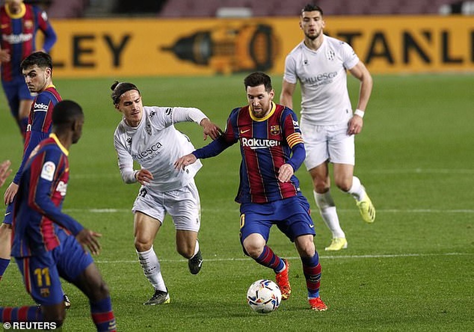 Messi lập cú đúp, Barcelona bám đuổi quyết liệt Atletico - 8 Messi lập cú đúp, Barcelona bám đuổi quyết liệt Atletico - 8