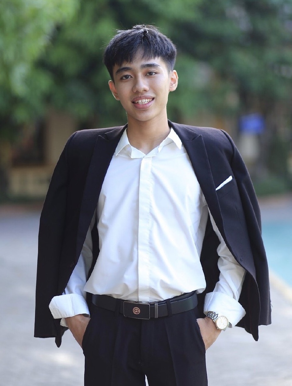Nam sinh thủ khoa khối B xứ Nghệ mơ ước chữa bệnh cứu người - 1 Nam sinh thủ khoa khối B xứ Nghệ mơ ước chữa bệnh cứu người - 1