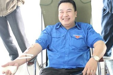 Thủ lĩnh tình nguyện hiến gần 7.000ml máu