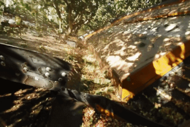 Choáng với máy thu hoạch hạt dẻ cười siêu nhanh, vài phút xong một cây