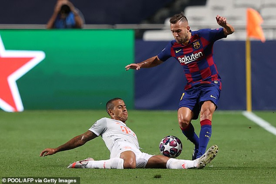 Chủ tịch Barcelona chốt tương lai Messi và các ngôi sao - 6 Chủ tịch Barcelona chốt tương lai Messi và các ngôi sao - 6