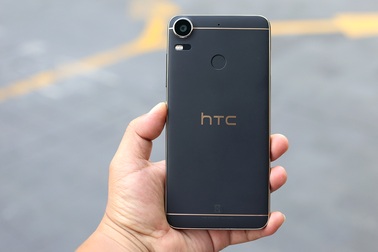 Hình ảnh cận cảnh HTC Desire 10 Pro tại Việt Nam