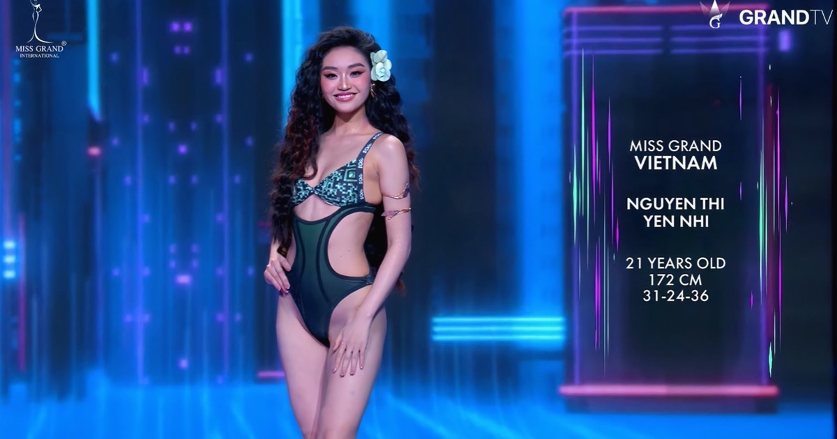 Màn trình diễn áo tắm gợi cảm của Yến Nhi tại H...