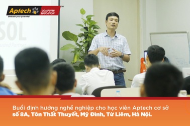 Mất nhiều năm đi học để rồi làm trái ngành, có đáng không?