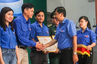 Tuyên dương 10 “Thủ lĩnh thanh niên” tiêu biểu tỉnh Bình Định