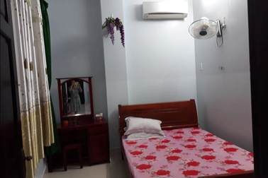 Tìm thấy nam sinh đại học ở nhà nghỉ sau khi nhận "Lệnh tạm giam"