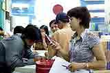 Thị trường hàng điện lạnh lên cơn sốt