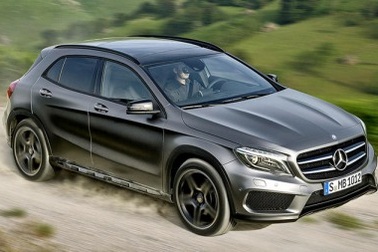 Mercedes GLA250 - "Tốt sơn hơn tốt gỗ"