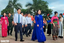 Phó Chủ tịch nước Võ Thị Ánh Xuân dự lễ khai giảng tại Thanh Hóa