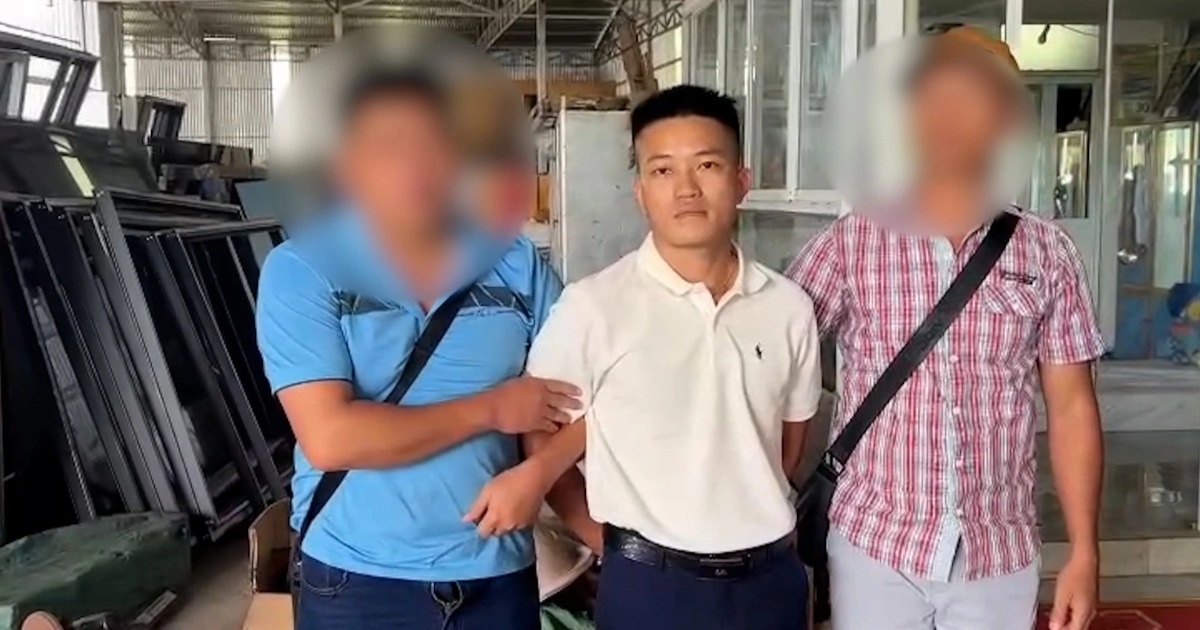 Bắt đối tượng trốn truy nã, vượt biên sang Lào làm thuê