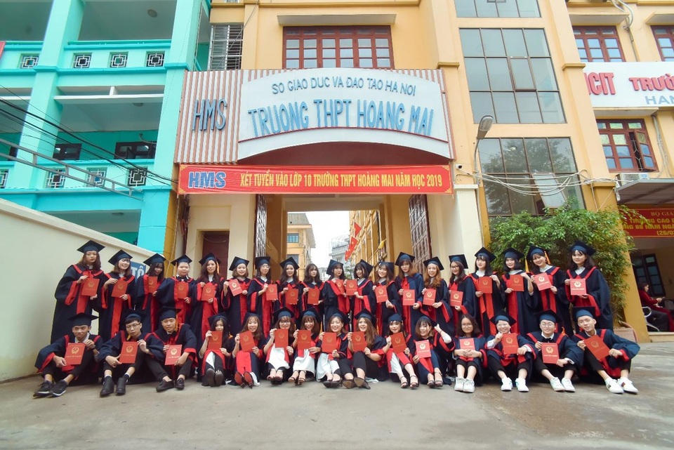Trường THPT Hoàng Mai tuyển sinh 270 chỉ tiêu vào lớp 10 - 1 Trường THPT Hoàng Mai tuyển sinh 270 chỉ tiêu vào lớp 10 - 1