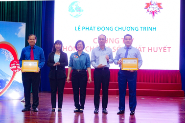 Các triệu chứng dễ nhầm lẫn giữa Covid-19 và bệnh sốt xuất huyết